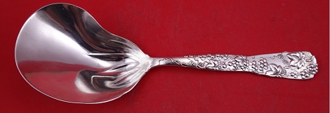 Berry Spoon conch shape  w/ grape motif  9